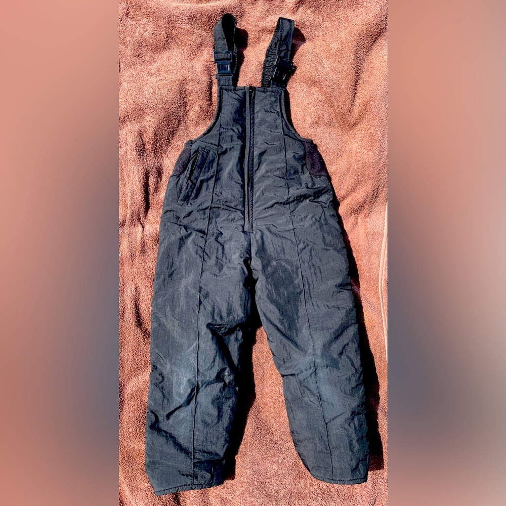 Kids size 5 snow suit